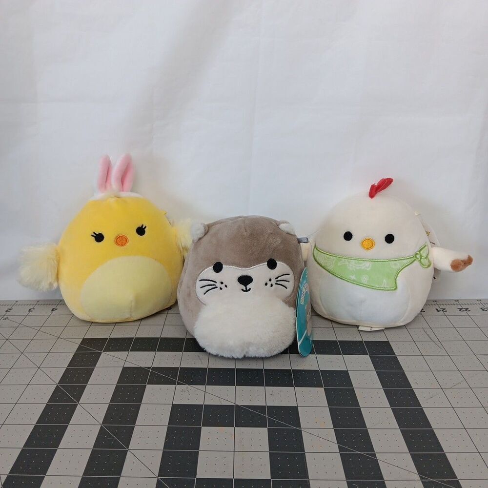 Squishmallow Aimee Yellow Chick w/ Bunny Ears-Rie Otter-Todd the Rooster Lot New
